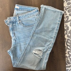 LC skinny distressed crop Jean